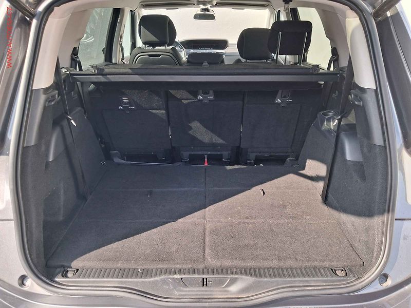 Citroën C4 SpaceTourer (2019) 1.5HDi, Shine, AT, TZ, panor - fotka 7 z 19