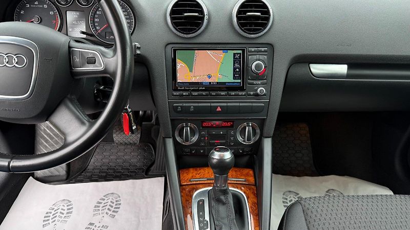 Audi A3 (2011) 1.4TFSi 92kW REZERVOVANO - fotka 17 z 25