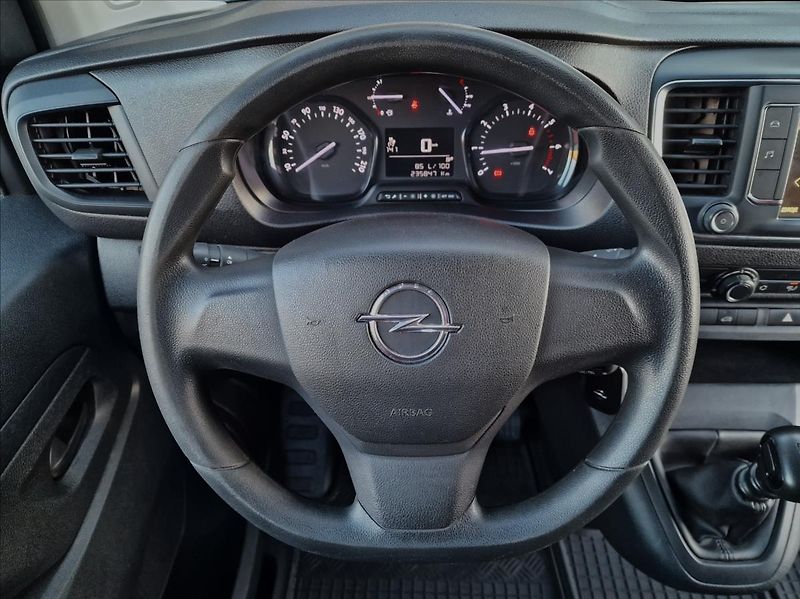 Opel Vivaro 1.5CDTI 88kW, původ ČR,1.Maj. - fotka 22 z 47