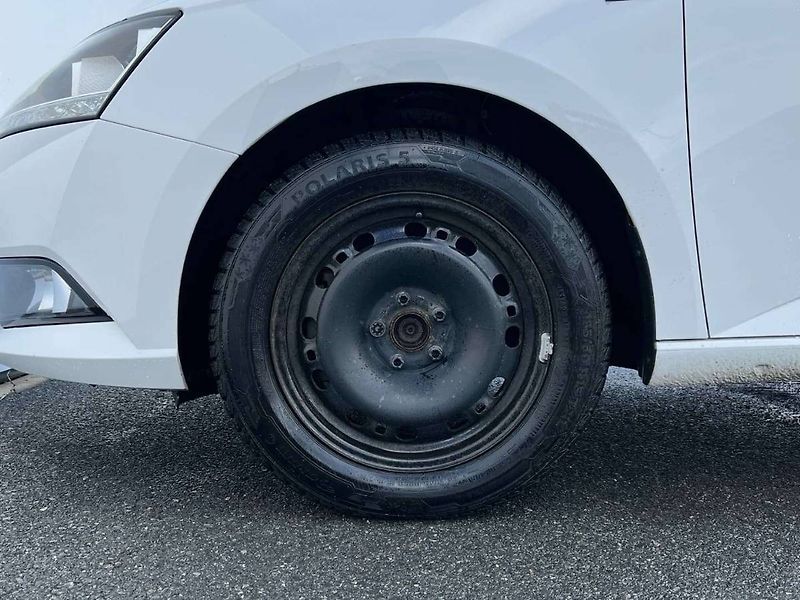 Škoda Fabia (2021) Combi 1.0 TSI 125 let - fotka 9 z 20
