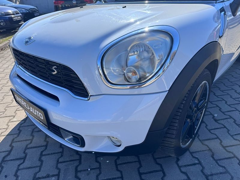 Mini Countryman (2010) ALL4 ITÁLIE 1,6 135KW TURBO - fotka 10 z 40