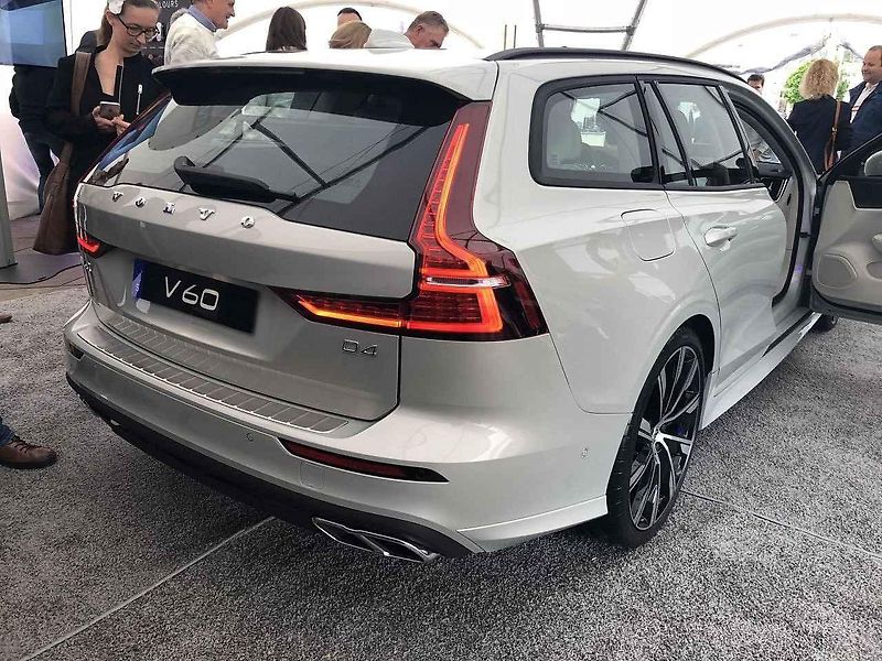 Fredrik Hofling, ředitel produktu za V60 a ostatní SPA modely.