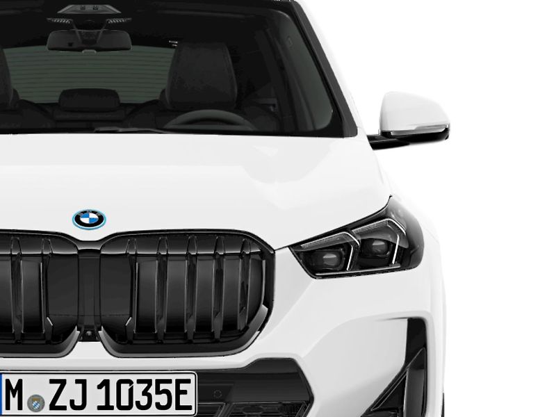 BMW X1 (2026) xDrive25e - fotka 4 z 10