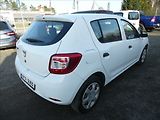 Dacia Sandero 1,2 16V 55kW Access, KLIMA - náhled 9