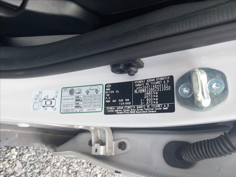 Hyundai Bayon 1,0 T-GDI SMART DCT - fotka 17 z 20