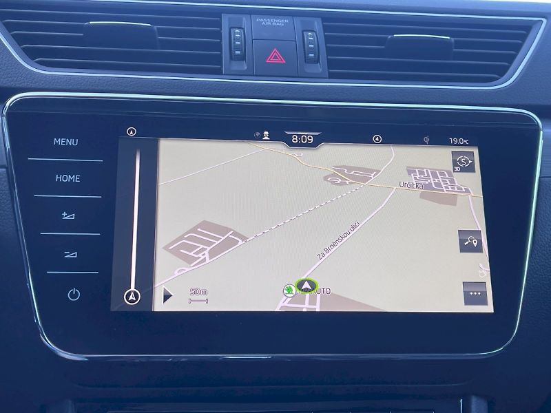 Škoda Superb (2023) 2.0 TDI 147kW DSG Style Plus c - fotka 15 z 34
