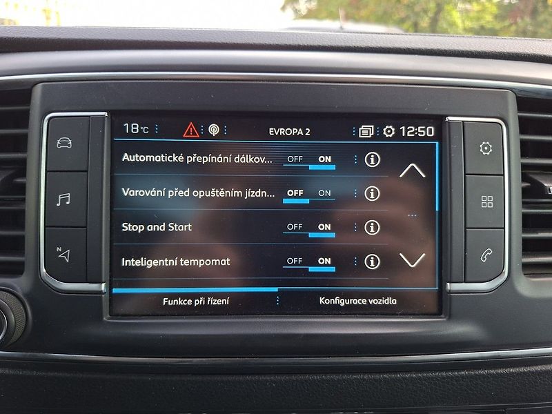 Peugeot Traveller LONG ALLURE 2,0 BHDI 150k M6 - fotka 23 z 27
