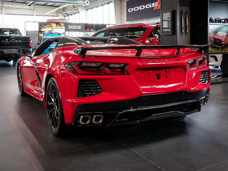 Chevrolet Corvette (2026) 6.2 Cabrio 3LT Z51 Facelift - fotka 4 z 41