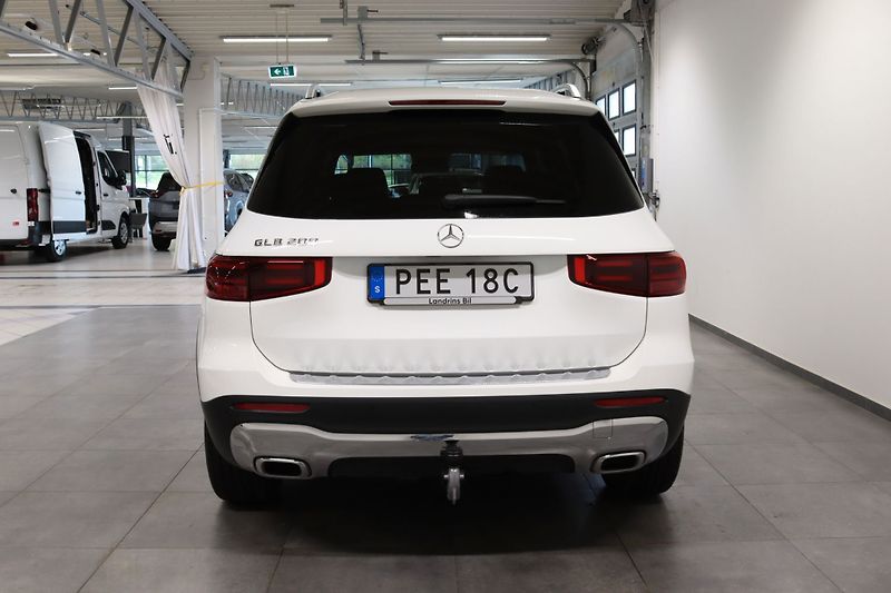 Mercedes-Benz GLB 200 Advanced+ Kamera Taž ACC - fotka 5 z 22