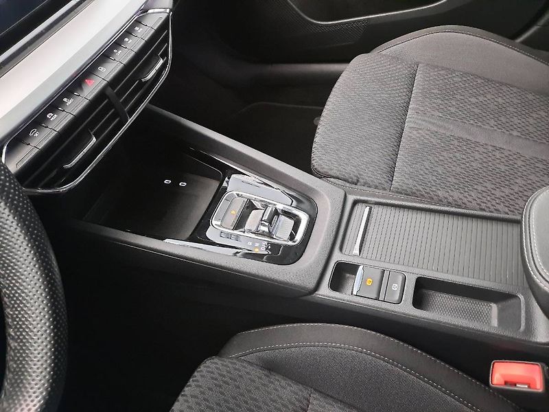 Škoda Octavia (2021) Combi 2.0 TDI (110kW/150k) DSG - fotka 13 z 30
