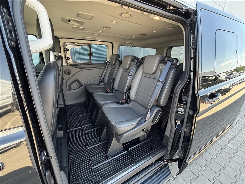 Ford Tourneo Custom 2,0 136kW Titanium X Webasto - fotka 13 z 36