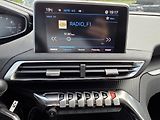 Peugeot 3008 (2018) 1.2 PT 130MOTOR NAJETO 65000KM - náhled 15