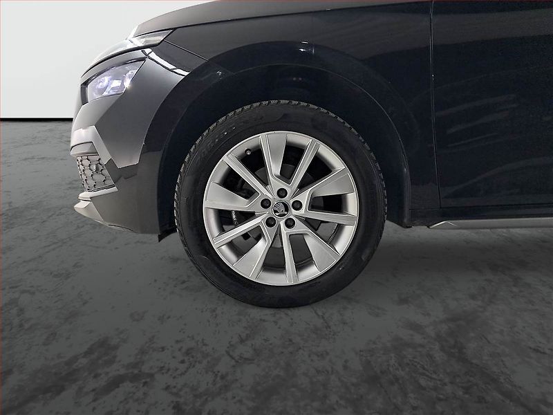 Škoda Kamiq (2019) 1.5 TSI, ČR,1.maj, Navi - fotka 15 z 21