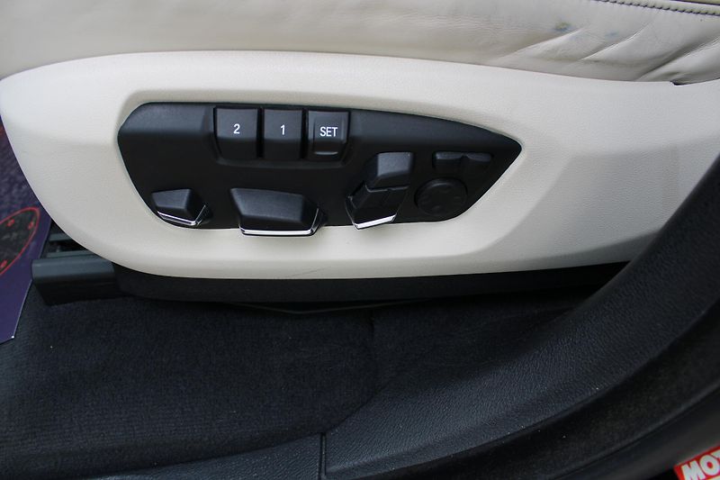 BMW X5 xDrive35i Bang&Olufsen Webasto - fotka 29 z 33