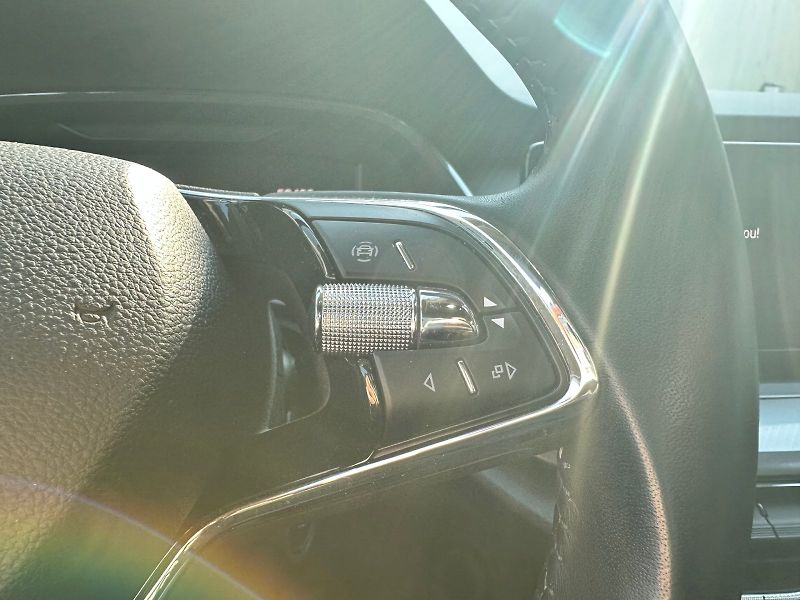 Škoda Octavia (2022) 2.0 TDI 85kW Ambition Combi - fotka 10 z 23