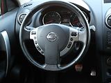 Nissan Qashqai (2012) 1.6 dCi, I-Way, panor, navi - náhled 13