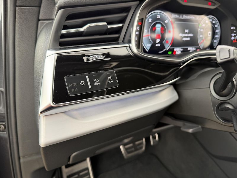 Audi Q7 3.0Tdi*210kw*CZ*DPH*7-M*S-Line - fotka 9 z 46