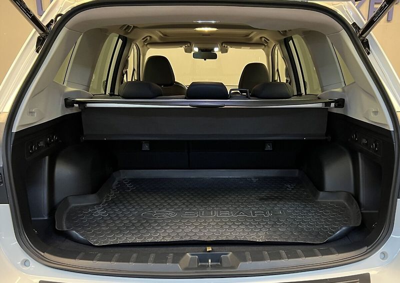 Subaru Forester 2.0 e-BOXER SPORT Lineartronic - fotka 14 z 21