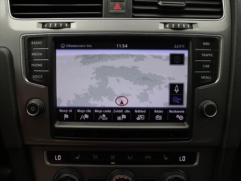 Volkswagen Golf Variant 1,6 TDI 77kW Aut.klima Navi - fotka 16 z 25
