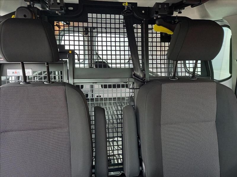 Toyota ProAce City 1,5 Crew Cab L2 5S 1,5D 100k M - fotka 12 z 16