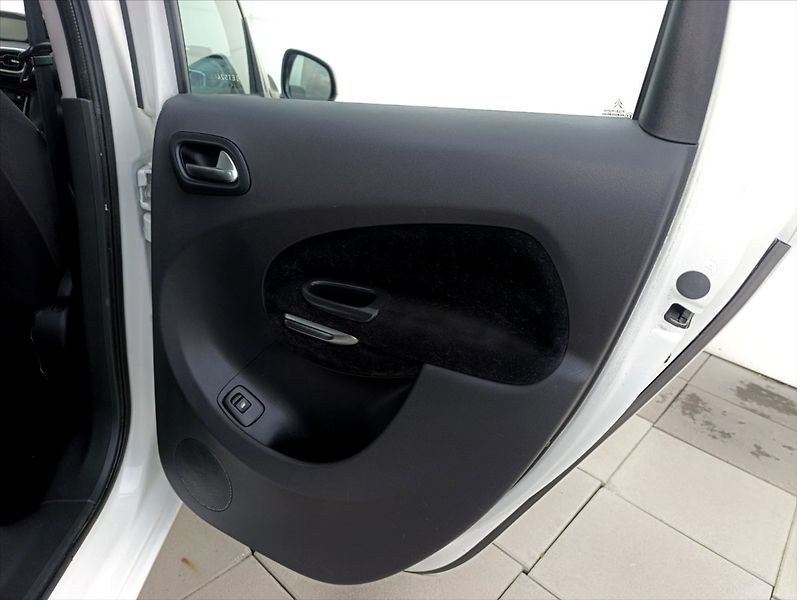 Citroën C3 Picasso 1,6 HDi Automat .Aut klima Alu - fotka 21 z 33