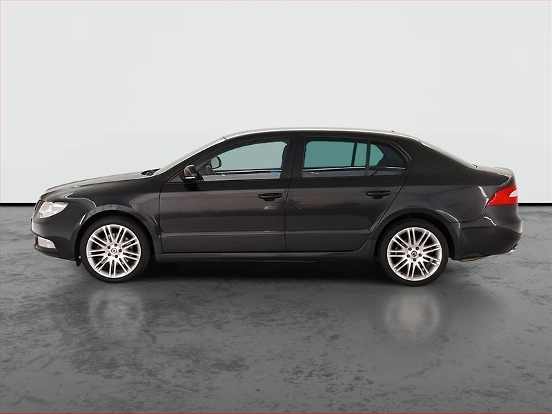 Škoda Superb (2012) 1.8 TSI, Serv.kniha, Xenony - fotka 3 z 16