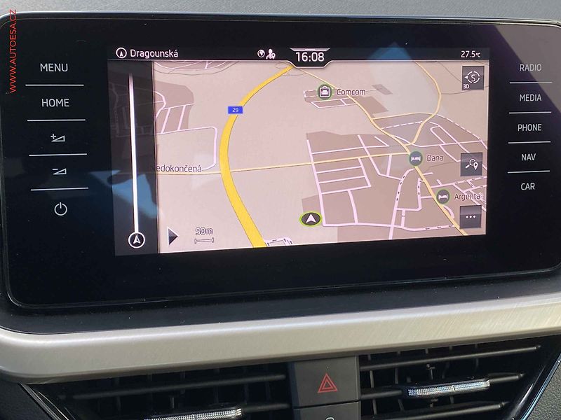 Škoda Kamiq (2020) 1.0 TSi, Style, DSG, kůže, TZ - fotka 17 z 20