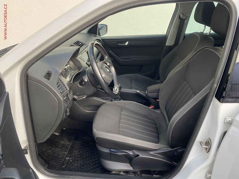 Škoda Fabia (2021) 1.0 TSi, ČR, Style - fotka 9 z 17