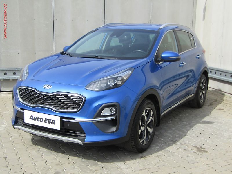 Kia Sportage (2021) 1.6 CRDi, ČR, TOP - fotka 3 z 21
