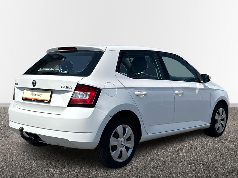Škoda Fabia Ambition - fotka 2 z 21