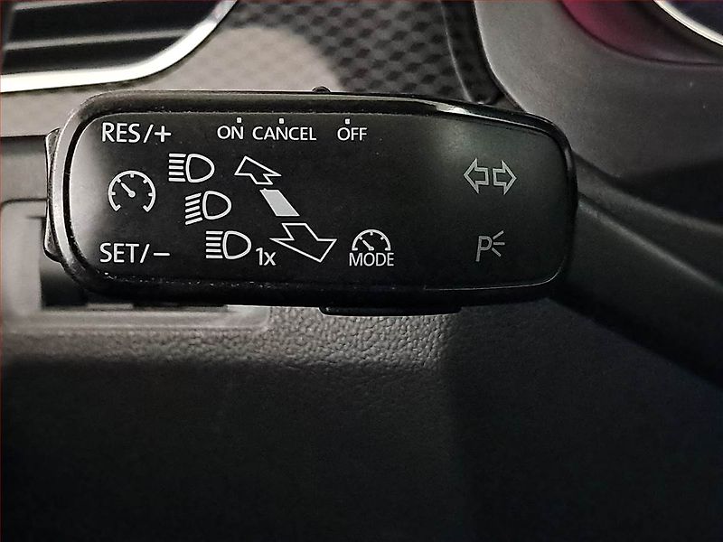 Škoda Rapid (2018) Monte Carlo 1.0 TSI, Navi - fotka 19 z 20