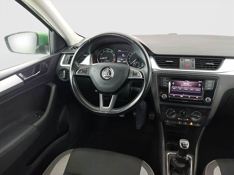 Škoda Rapid (2018) Ambition 1.0 TSI - fotka 7 z 17