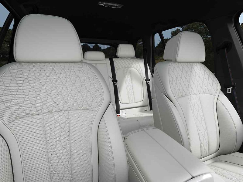 BMW X5 (2026) - fotka 5 z 10