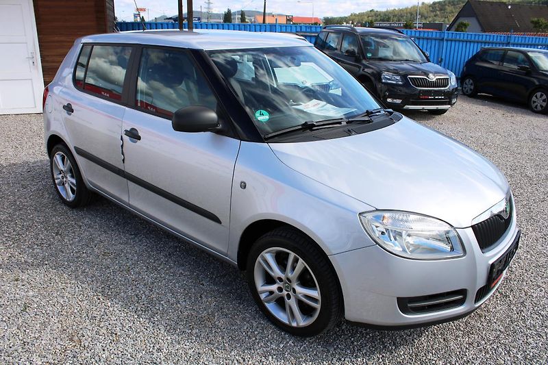 Škoda Fabia (2010) REZERVACE - fotka 1 z 15