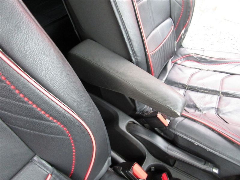 Ford Tourneo Courier 1.5TDCi Titanium, 2. maj. - fotka 19 z 40