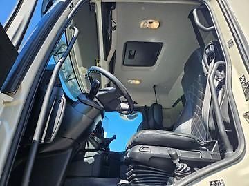Mercedes-Benz (2018) Arocs 3251K 8x4 Bordmatik  - fotka 10 z 12