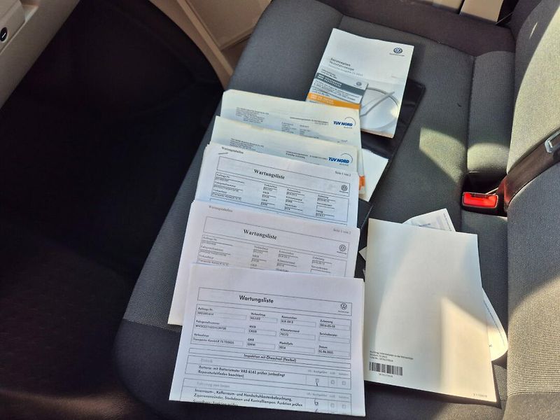 Volkswagen Transporter (2016) 2.0TDI Long,9míst, Závěs - fotka 29 z 36