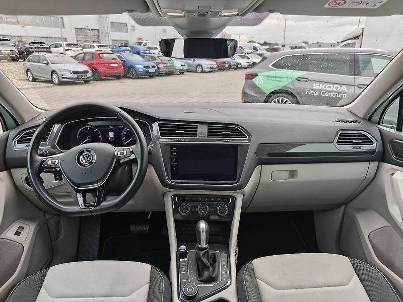 Volkswagen Tiguan R-Line Highline 4Motion DSG 2, - fotka 10 z 30