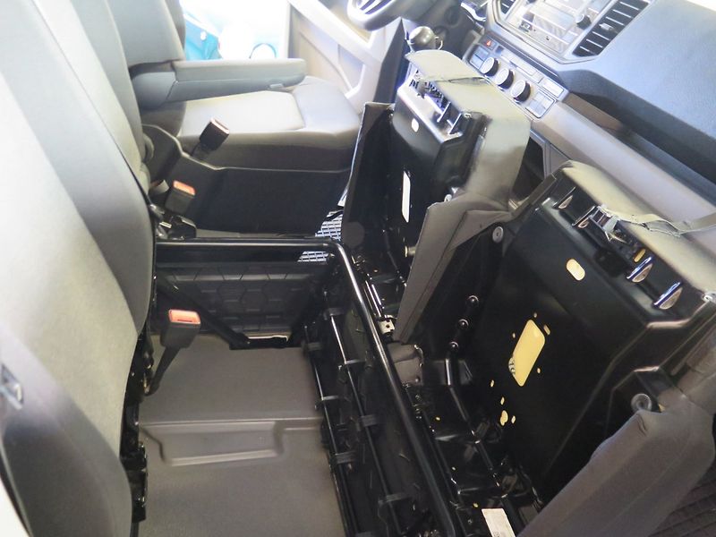 Volkswagen Crafter (2019) 2.0TDI,tažn,DPH,LED,klim,senzo - fotka 16 z 29
