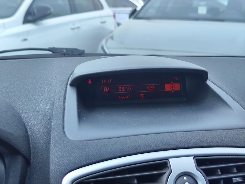 Renault Clio 1.5 DCi/55kW ČR - fotka 14 z 22