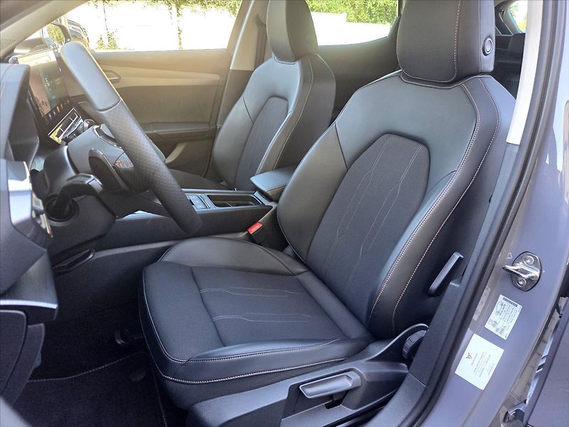 Cupra Formentor 2,0 TSi DSG 4x4 Tažné z. MATRI - fotka 8 z 24