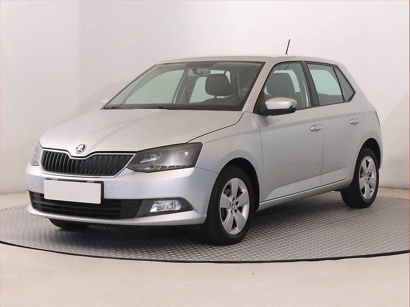 Škoda Fabia (2016) 1.2 TSI - fotka 2 z 15