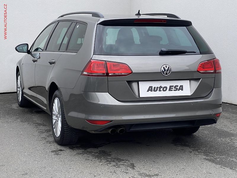 Volkswagen Golf (2014) 1.4 TSi, CUP, DSG, kamera - fotka 6 z 19
