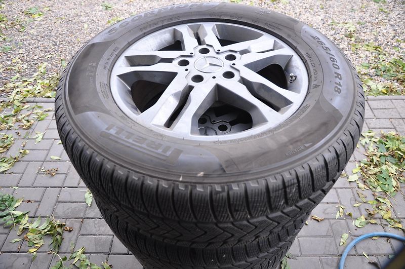 Mercedes-Benz Třídy G 350CDi  - fotka 32 z 32