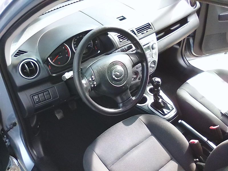 Mazda 2 (2007) 1.4i, 2.majitel - fotka 14 z 30