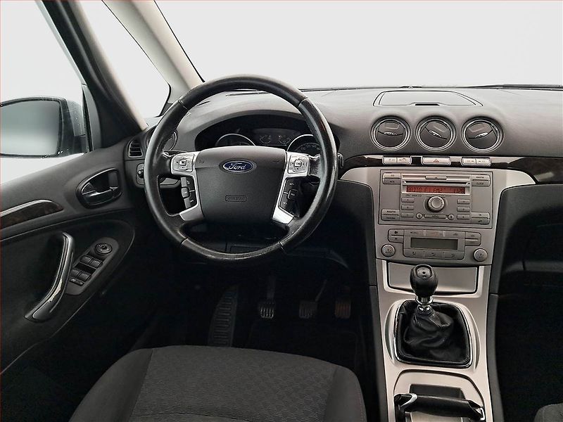 Ford Galaxy (2007) Ghia 2.0 TDCi, 7 míst, po STK - fotka 7 z 19