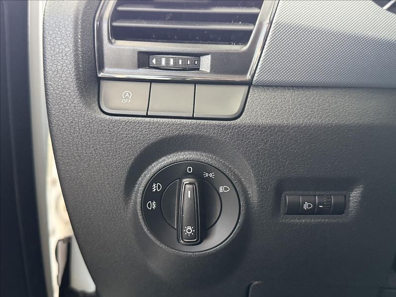 Škoda Fabia 1,2   TSI,SERVISKA,1.MAJ,Red&G - fotka 12 z 26