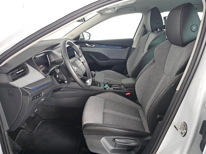 Škoda Octavia (2025) 1.5TSI 110kW TOP SELECTION TAŽ - fotka 7 z 34