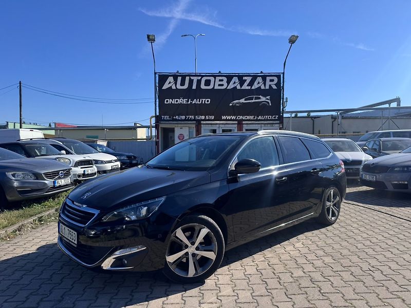 Peugeot 308 (2016) 1,2 PURET. ALLURE 96KW AUTOMAT - fotka 1 z 48