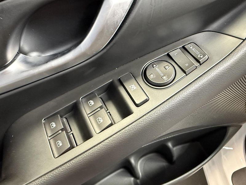 Hyundai i30 1.0 T-GDI Family Comfort kombi - fotka 10 z 13
